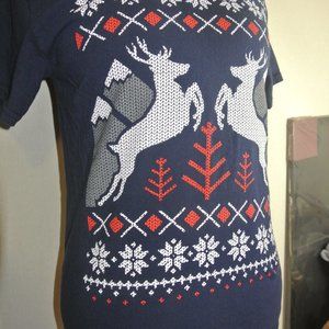 Christmas Reindeer Mountains Snowflakes Cotton Top